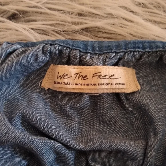 FREE PEOPLE Palm Desert denim crop top We The Free - Womens size XS - Picture 7 of 10